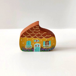 Mini maison caramel toit noisette